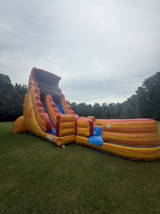 22 Ft Volcano Water Slide With Pool